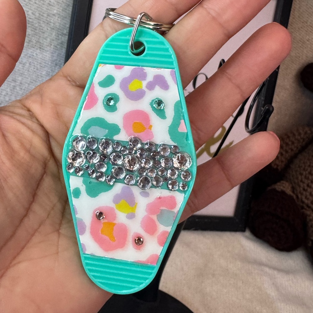 Customized Keychain - Picture 15 of 15